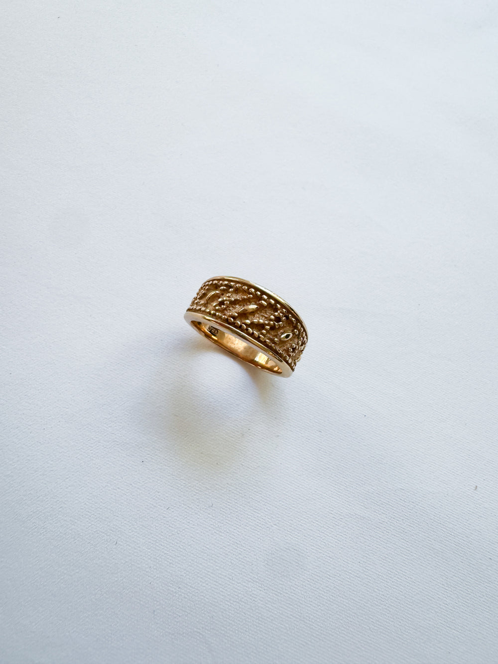 Vintage 14k Gold Textured Ring