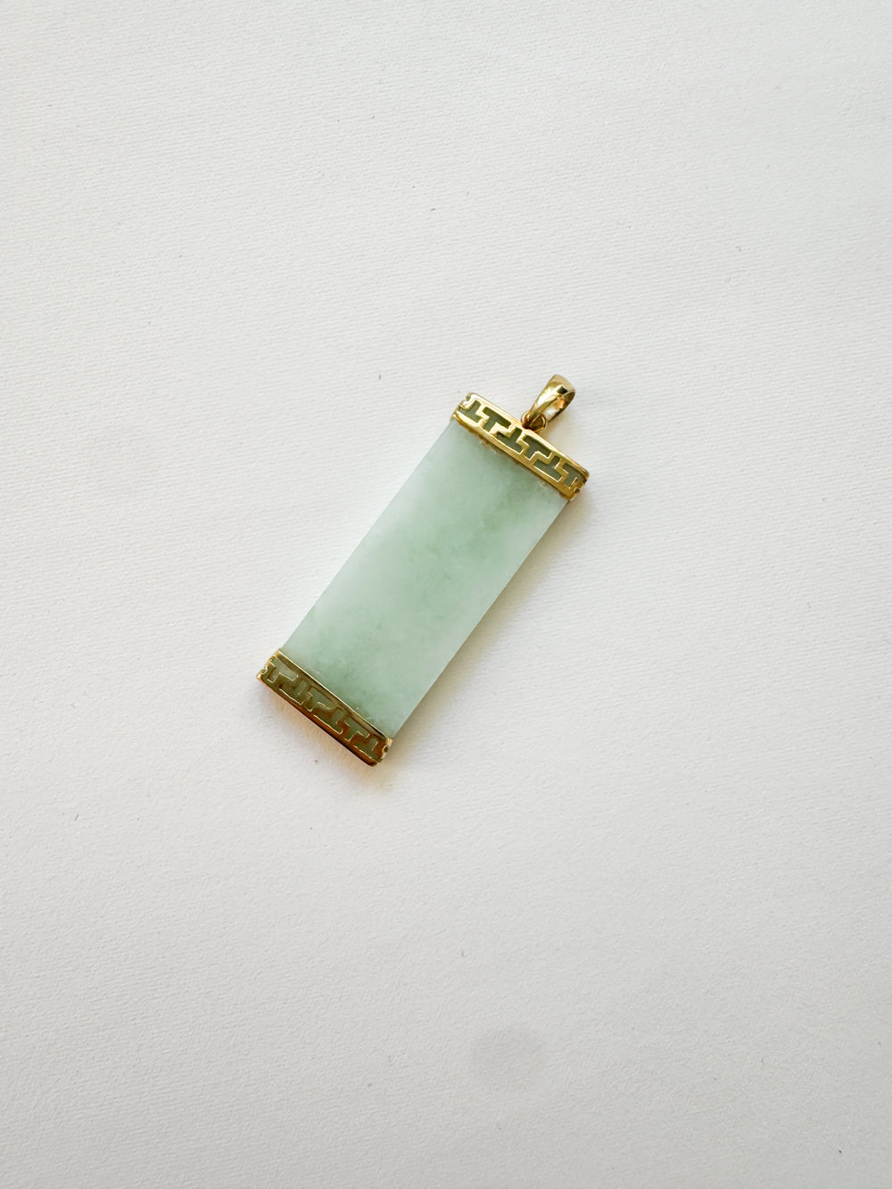 Vintage 14k Jade Pendant